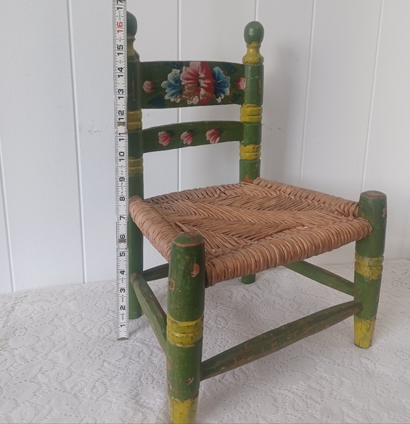 Mexican Folk Art Mini Chair - Picture 3 of 8